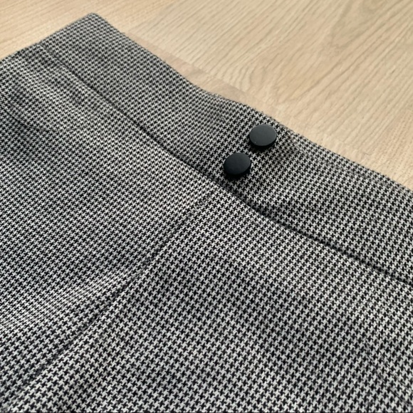 Miss Valley Black and White Plaid Fitted Pants - Picture 4 of 8